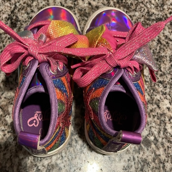 Jo Jo‎ Siwa High Tops Sparkling Shoes - Picture 3 of 8